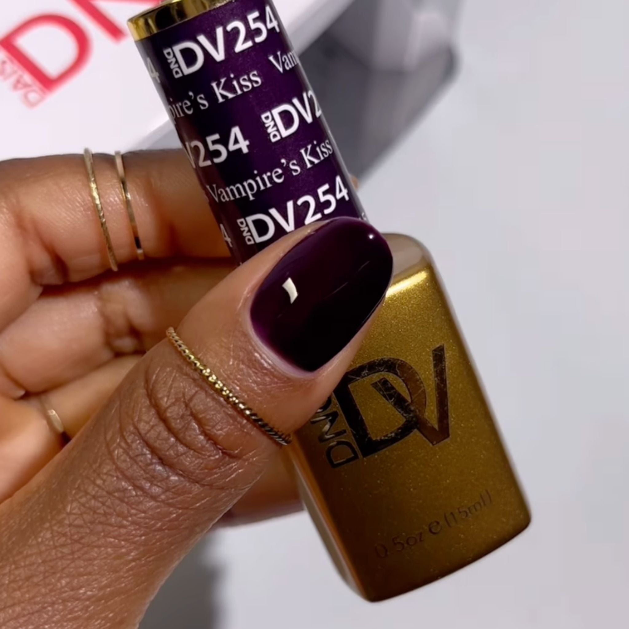 Vampire’s Kiss DIVA #254