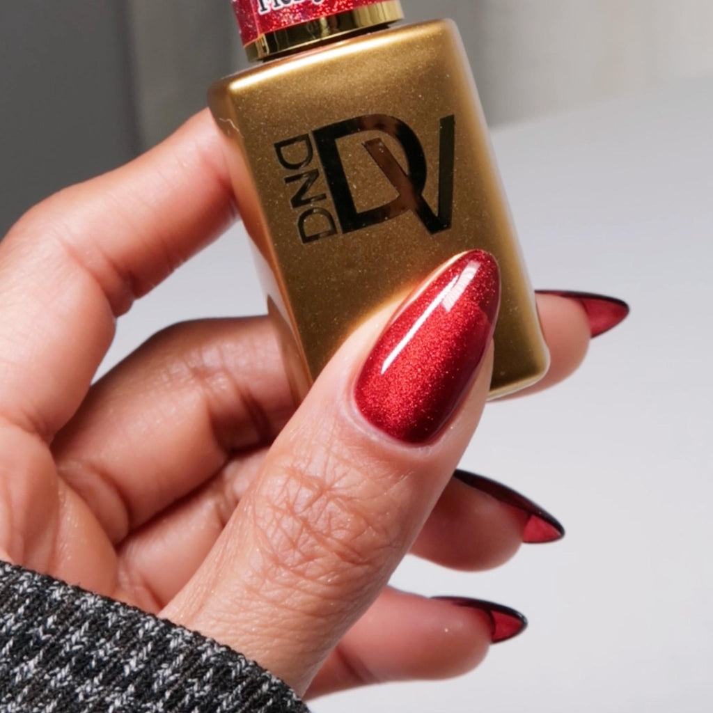 DIVA 9D Cat Eye Glassball #02 - Fiesty Paws