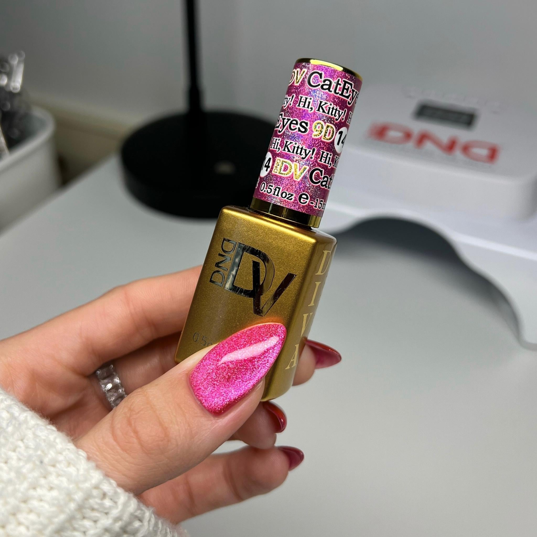 DIVA 9D Cat Eye Candy #14 - Hi, Kitty!