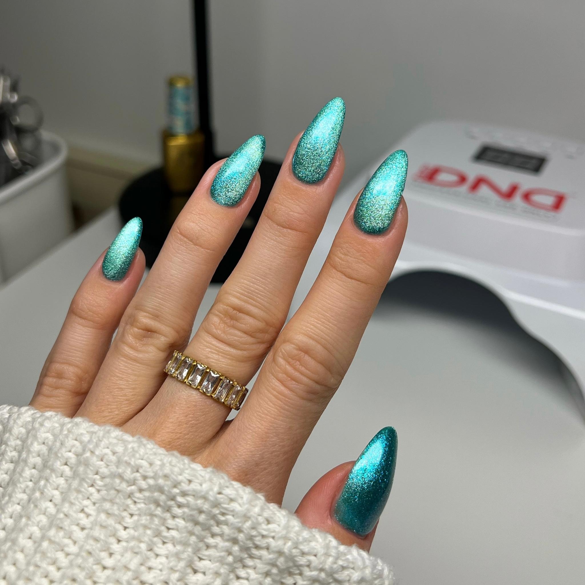 DIVA 9D Cat Eye Candy #16 - Saltwater Tabby