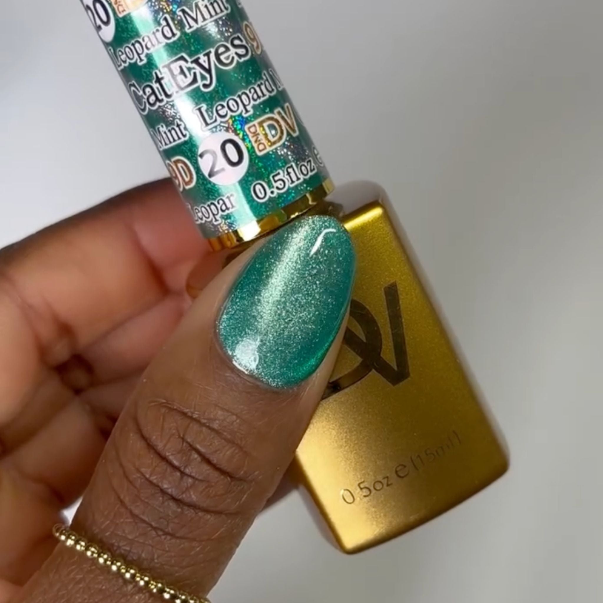 DIVA 9D Cat Eye Candy #20 - Leopard Mint