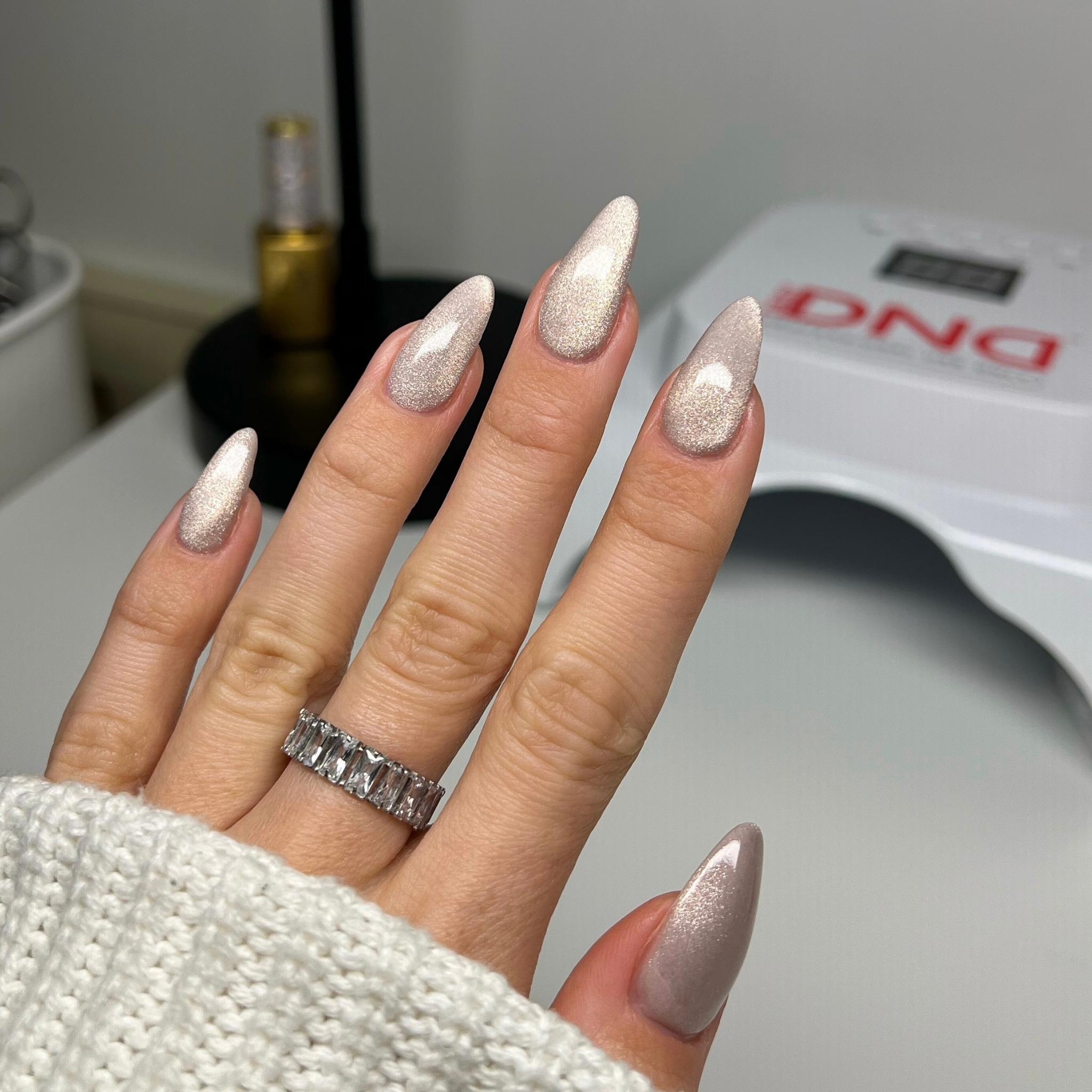 DIVA 9D Cat Eye Glassball #26 - Sun Patch