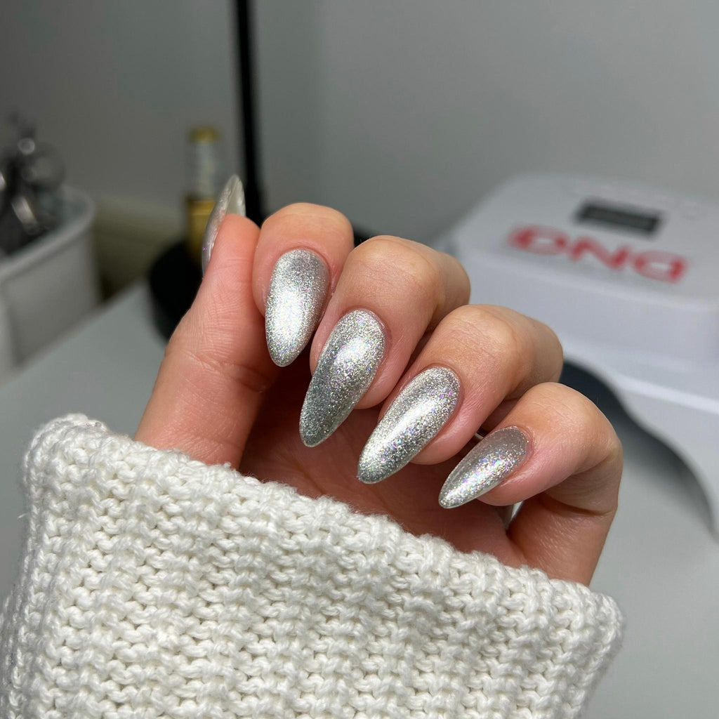 DIVA 9D Cat Eye Daydream #31 - Pet Diary