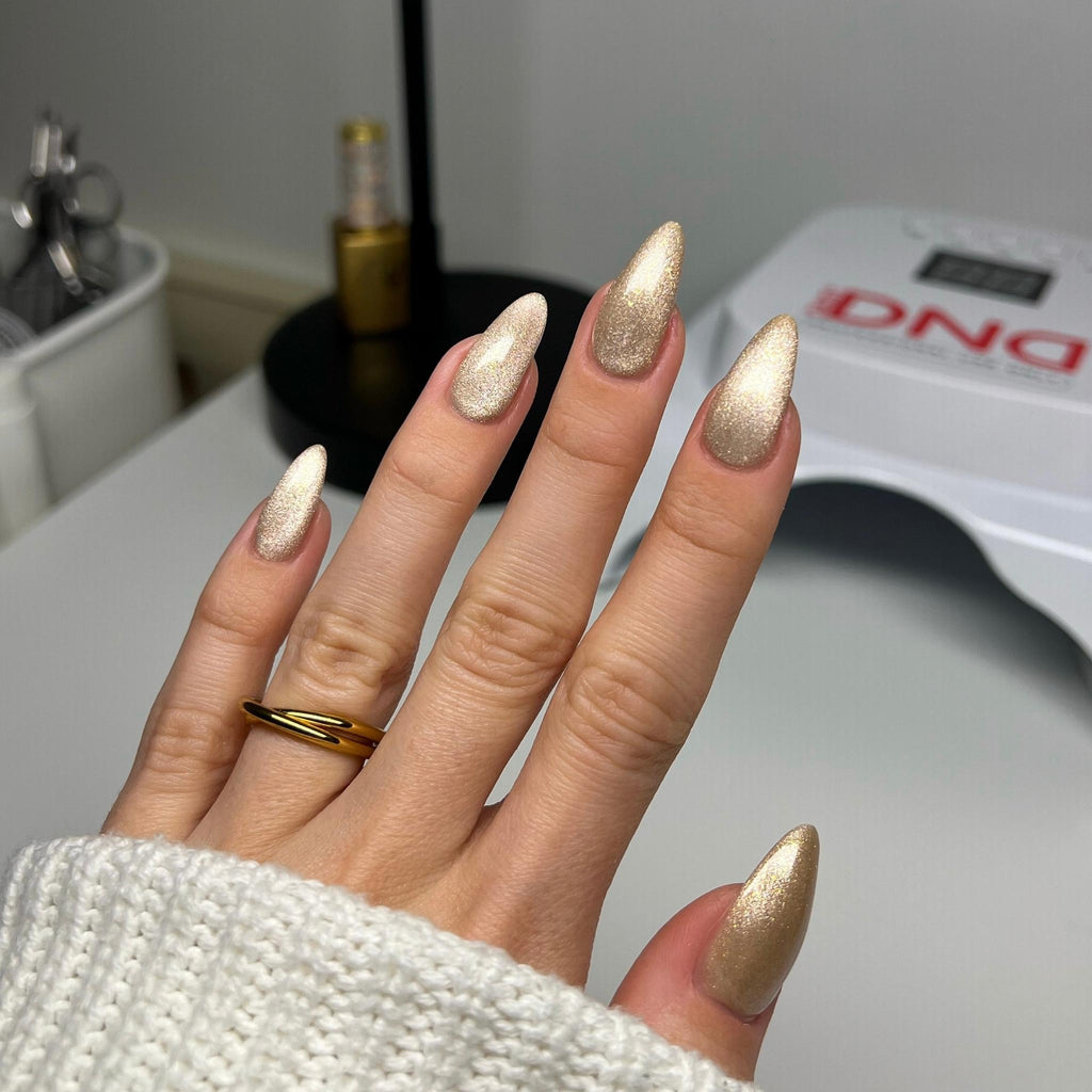 DIVA 9D Cat Eye Daydream – 12 Set